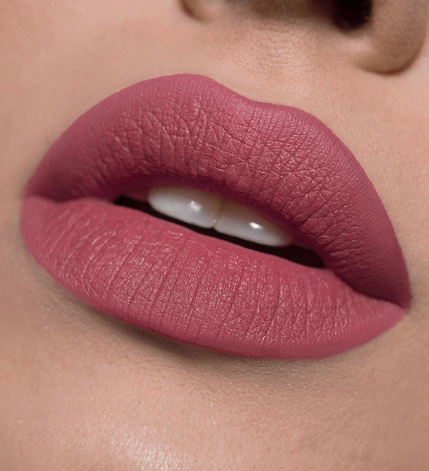 LUXVISAGE губная помада PIN UP Ultra Matt, тон 517 Ariana