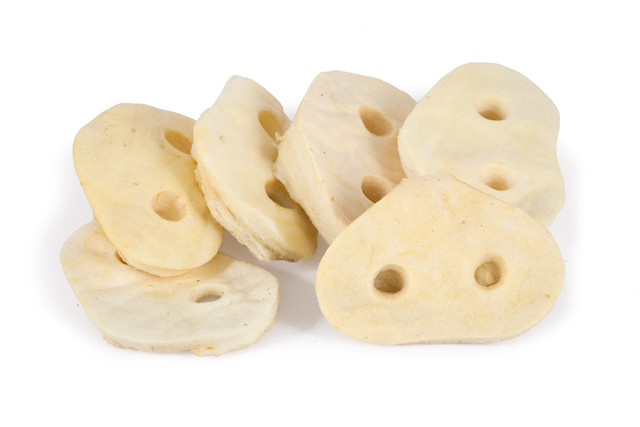 TiTBiT лакомство для собак пятачок диетический XL - 70 г