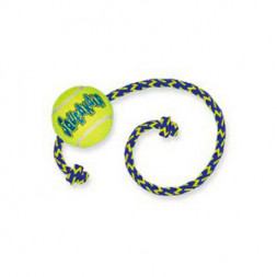 Игрушка Kong Air &quot;Теннисный мяч&quot; для собак средних охотничьих пород, диаметр 2,5 см