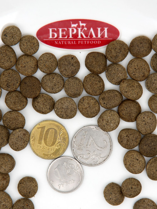 Berkley №6 сухой корм для взрослых собак мелких и средних пород, с говядиной и рисом - 2 кг