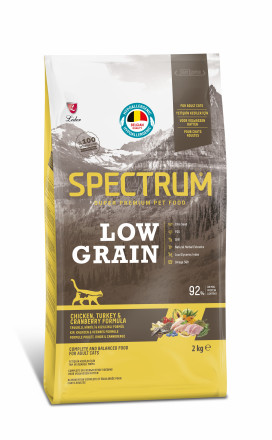 Spectrum Low Grain Adult Cat Food сухой низкозерновой корм для взрослых кошек с курицей, индейкой и клюквой - 2 кг