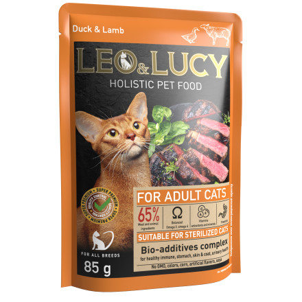 LEO&amp;LUCY влажный холистик корм для взрослых стерилизованных кошек с уткой и ягненком, кусочки в соусе, в паучах - 85 г х 32 шт