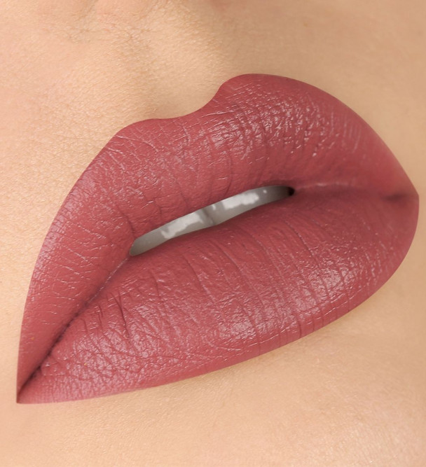 LUXVISAGE губная помада GLAM LOOK Cream Velvet, тон 305 Ягодный щербет